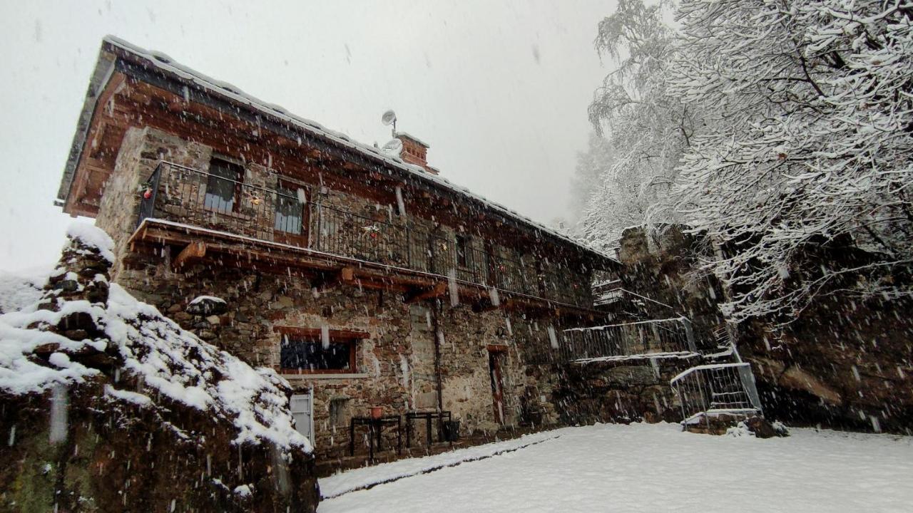 B&B Al Vecchio Torchio Settimo Vittone Exterior foto